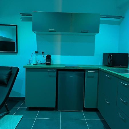 Appart Spa Privatif Laon Apartment Екстериор снимка