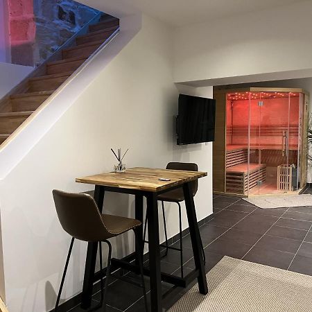 Appart Spa Privatif Laon Apartment Екстериор снимка