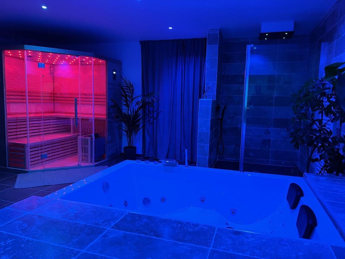 Appart Spa Privatif Laon Apartment Екстериор снимка